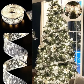 A Christmas Tree With 32 Feet Of Ribbon (Option: Silvery Ribbon Warm colour)